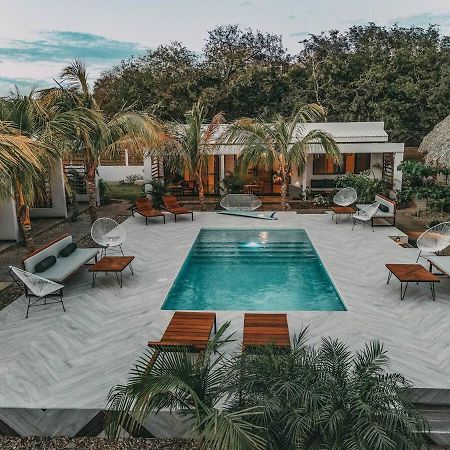 Хостел Surf And Yoga Retreat Nicaragua La Albina Екстер'єр фото