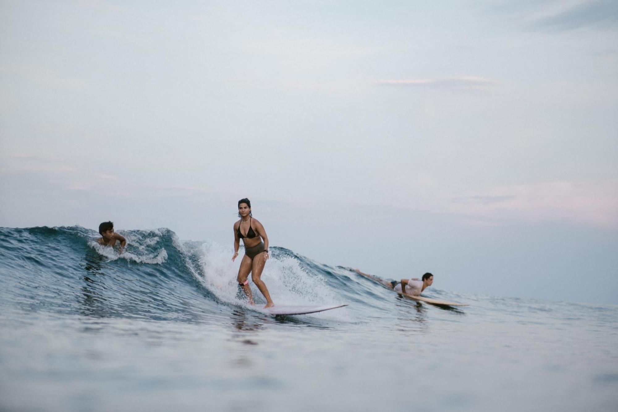 Хостел Surf And Yoga Retreat Nicaragua La Albina Екстер'єр фото