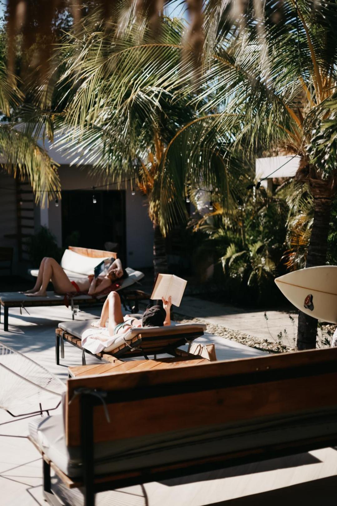 Хостел Surf And Yoga Retreat Nicaragua La Albina Екстер'єр фото