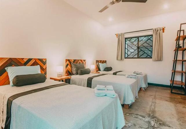 Хостел Surf And Yoga Retreat Nicaragua La Albina Екстер'єр фото